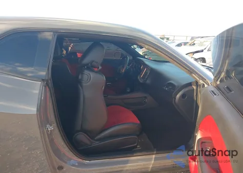 2019 Dodge Challenger R/T Scat Pack z USA, uszkodzony, nr VIN 2C3CDZFJ2KH607073